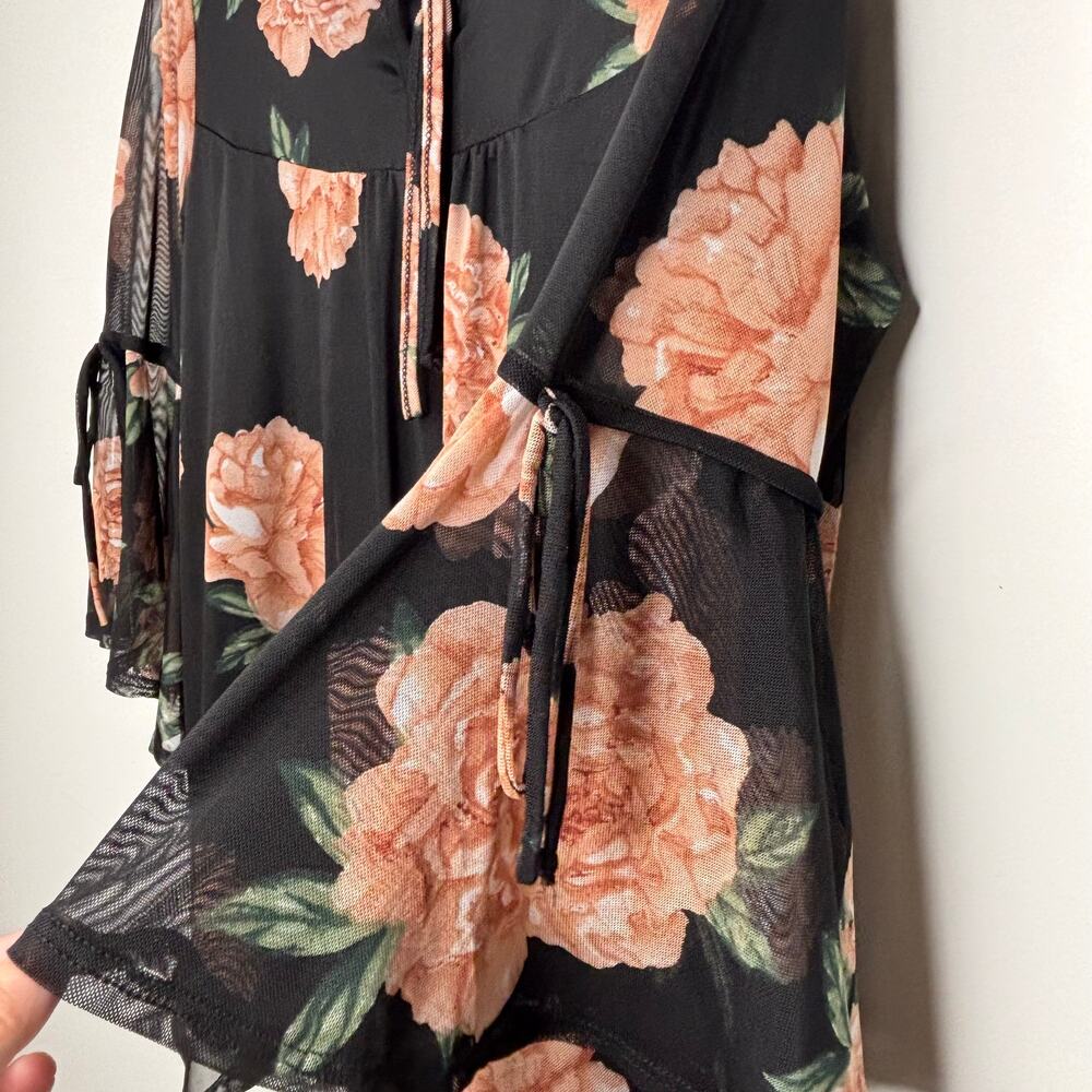 Black Floral Mesh Bell Sleeve Blouse Women’s Med Boho Sheer Sleeve Top - Picture 4 of 8